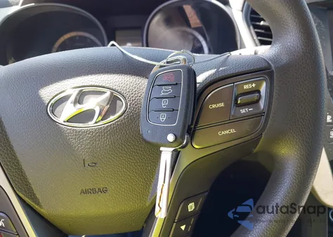 2017 Hyundai Santa Fe Sport 2.4L из США, поврежденный, VIN 5XYZU3LBXHG430585